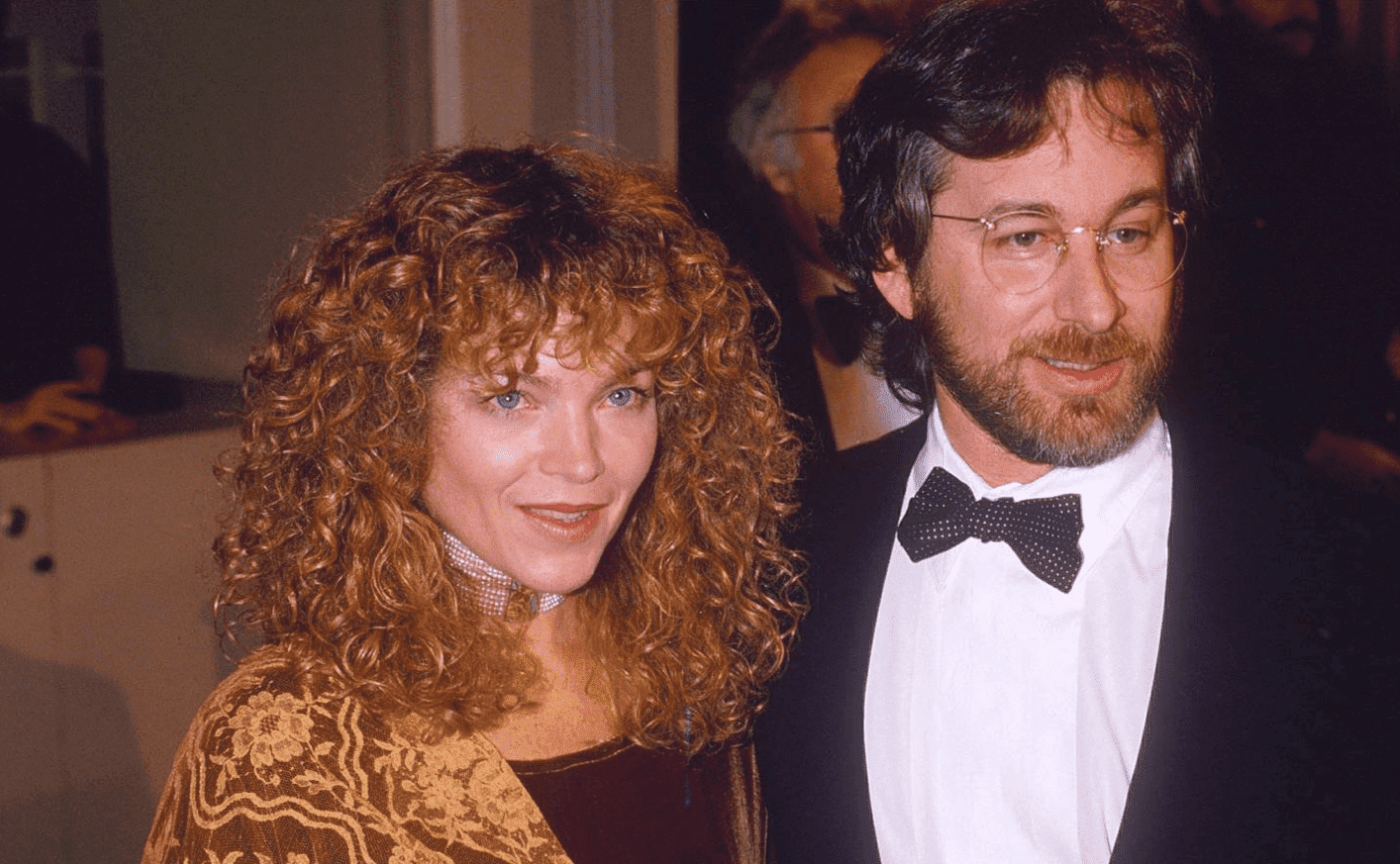 Steven Spielberg and Amy Irving. I Image: twitter.com/ Vanitatis.