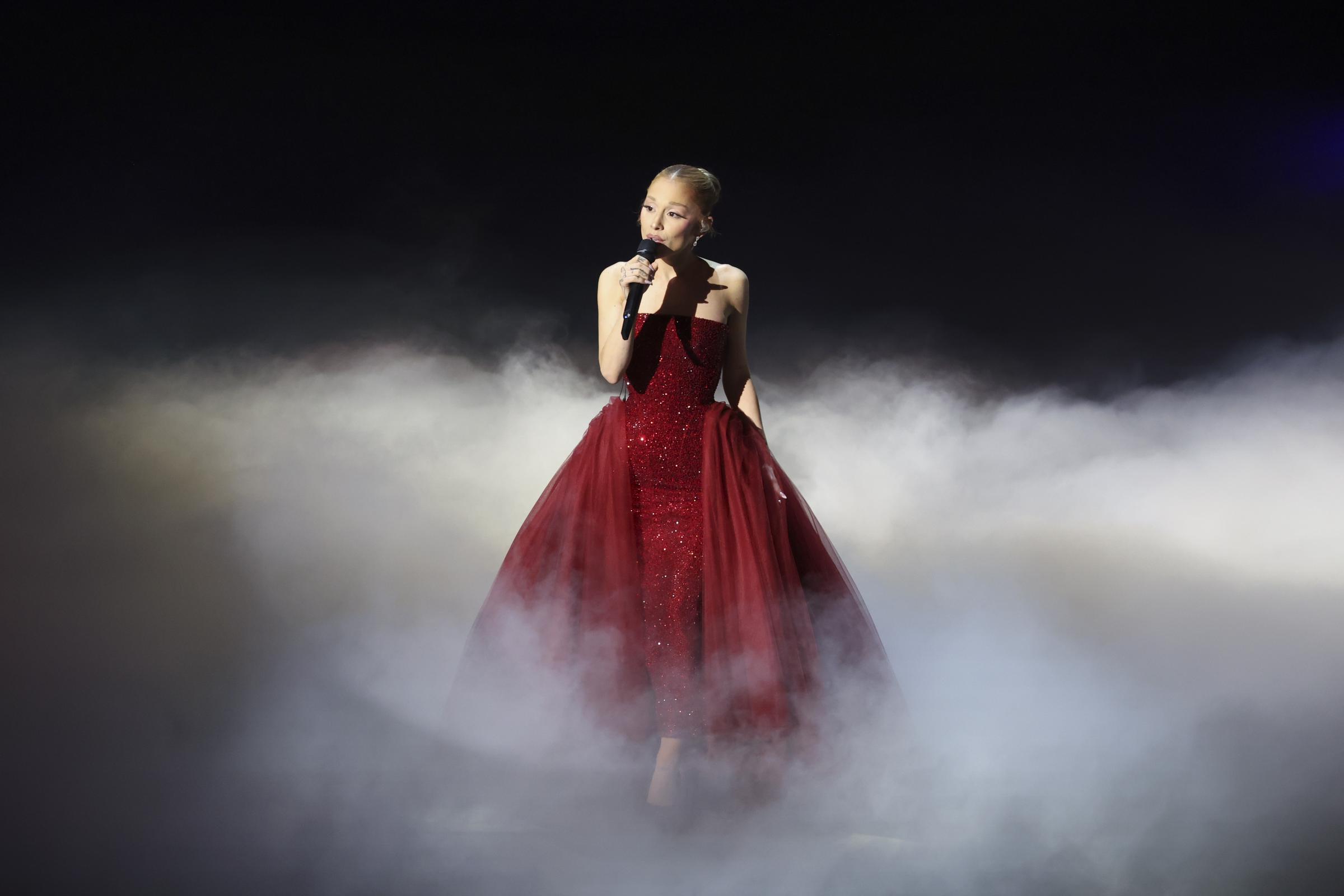 Ariana Grande at the 97th Oscars in Hollywood, California, on March 2, 2025 | Source: Getty Images