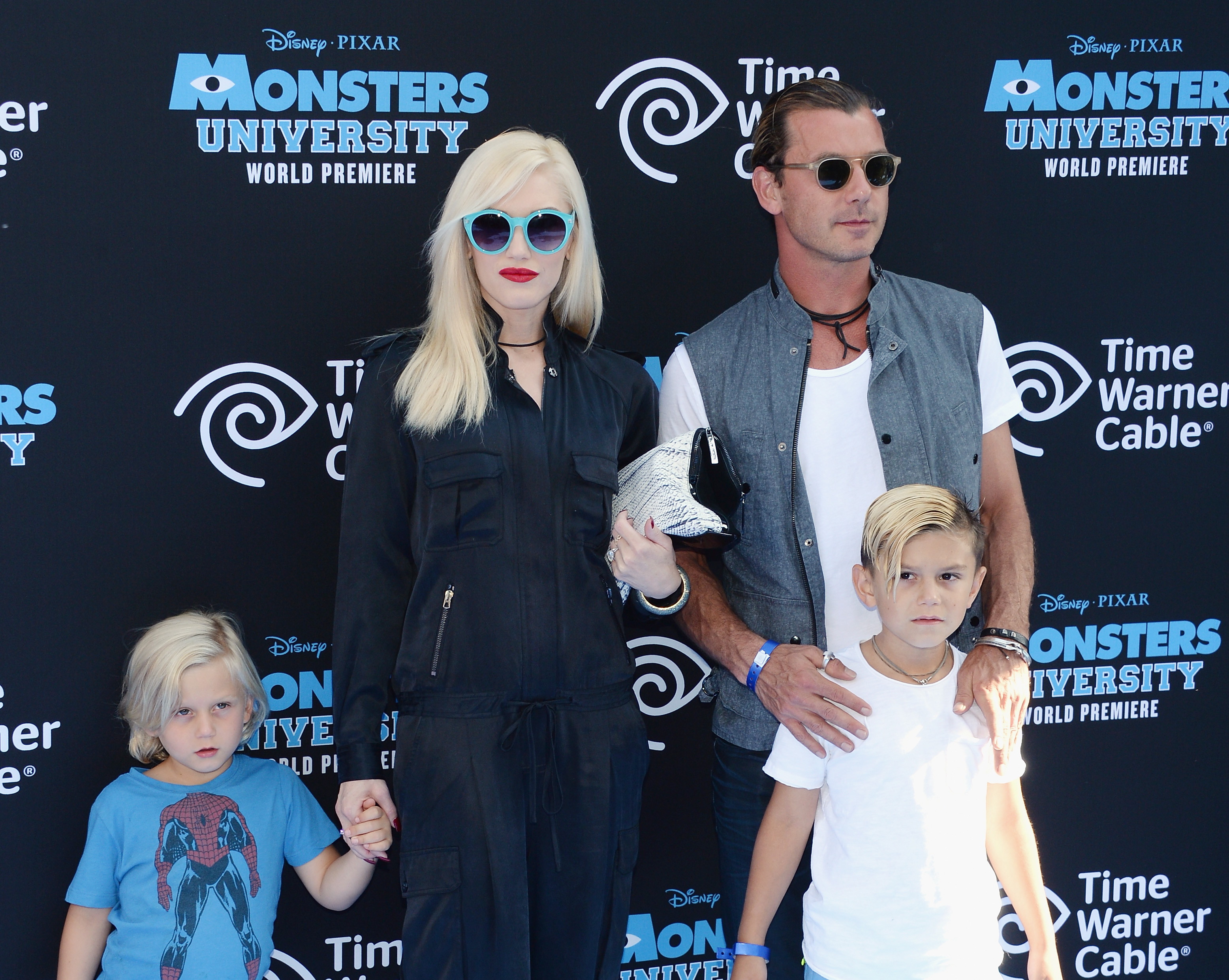 Gwen Stefani's and Gavin Rossdale with their children, Kingston and Zuma in Los Angeles in 2013 | Source: Getty Images