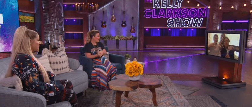Meghan Trainor does her baby's gender reveal on "The Kelly Clarkson Show" on October 20, 2020. | Source: YouTube/The Kelly Clarkson Show.