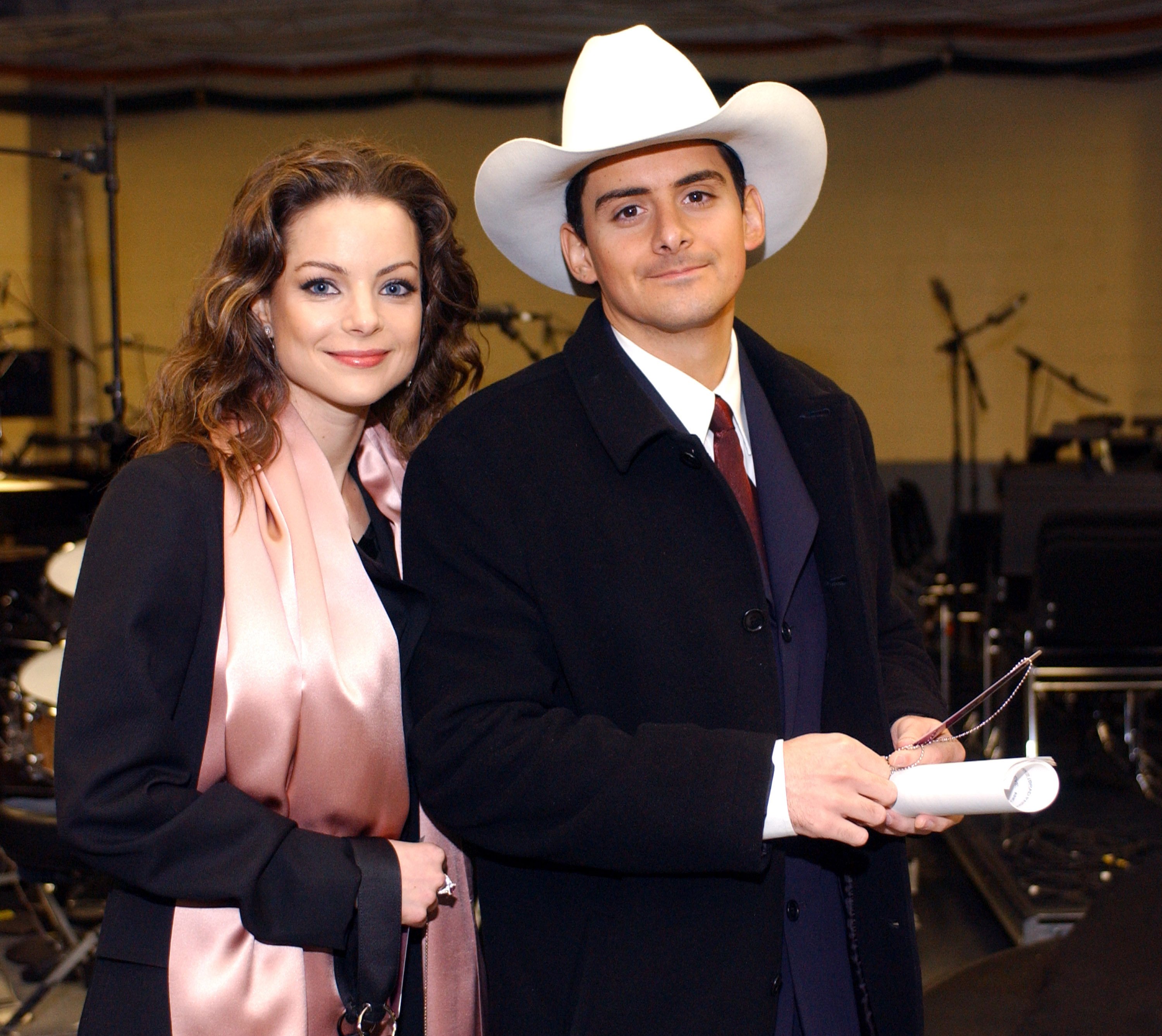 Kimberly Williams and Brad Paisley at the 45th Annual Grammy Awards on February 23, 2003. | Source: Getty Images