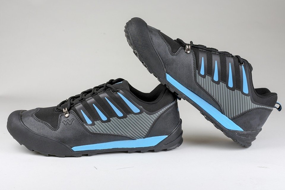 Zapatos deportivos. | Foto: Pixabay