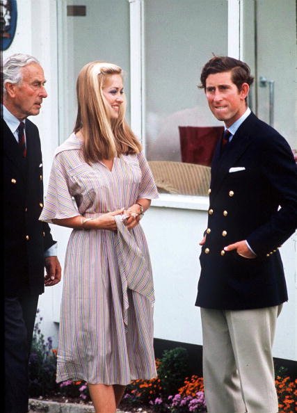 Le Prince Charles, Lady Penelope au Polo.| Photo : Getty Images