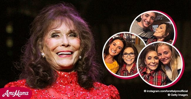 Loretta Lynn Is Having ‘Fun Christmas Time’ with Her Beautiful Family ...