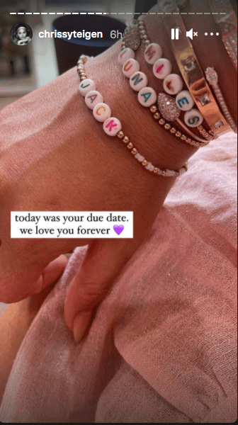 Chrissy Teigen shared a photo of a stack of bracelet which honor her children. | Photo: Instagram/chrissyteigen