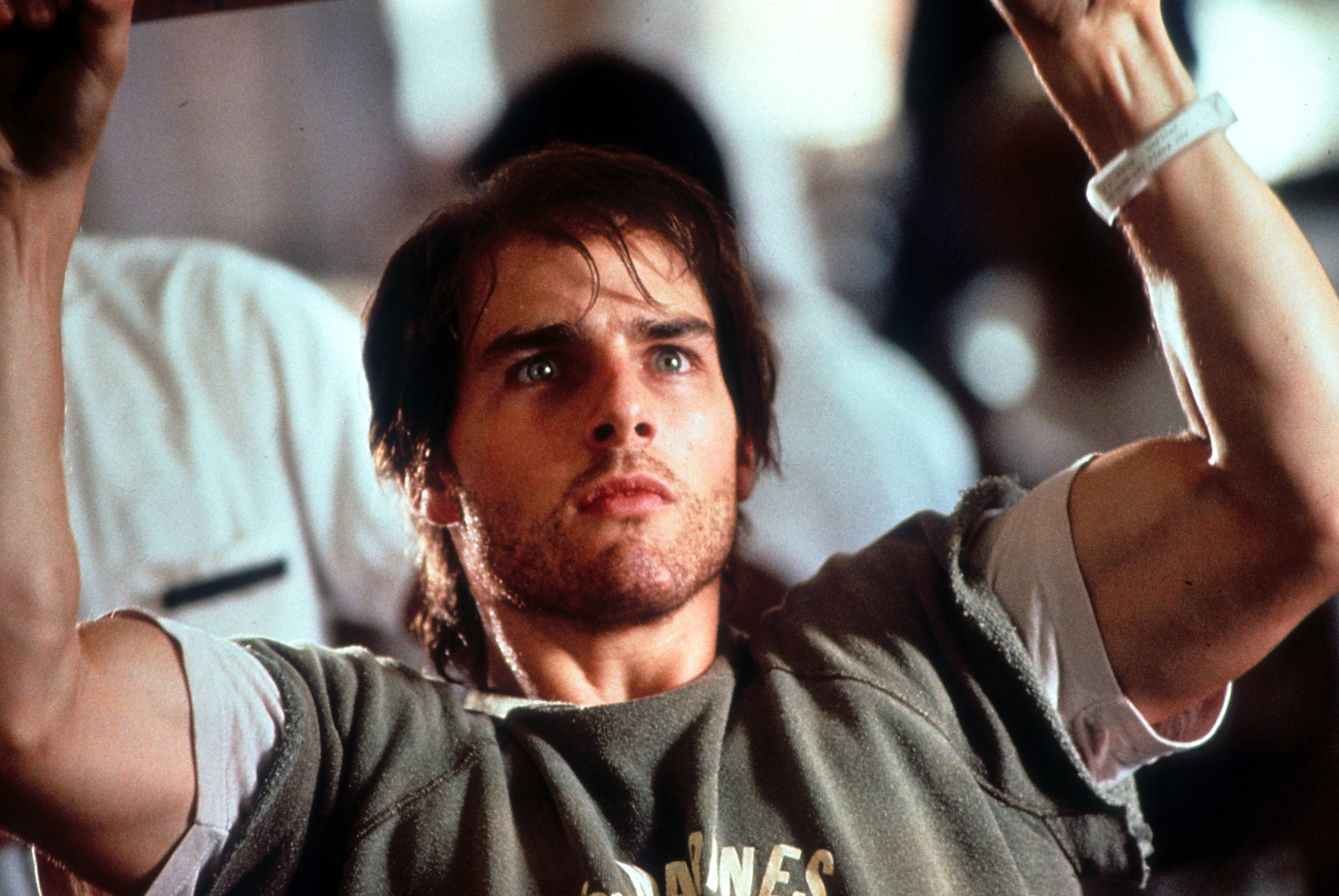 Tom Cruise on the set of "Born On The Fourth Of July," 1989 | Source: Getty Images