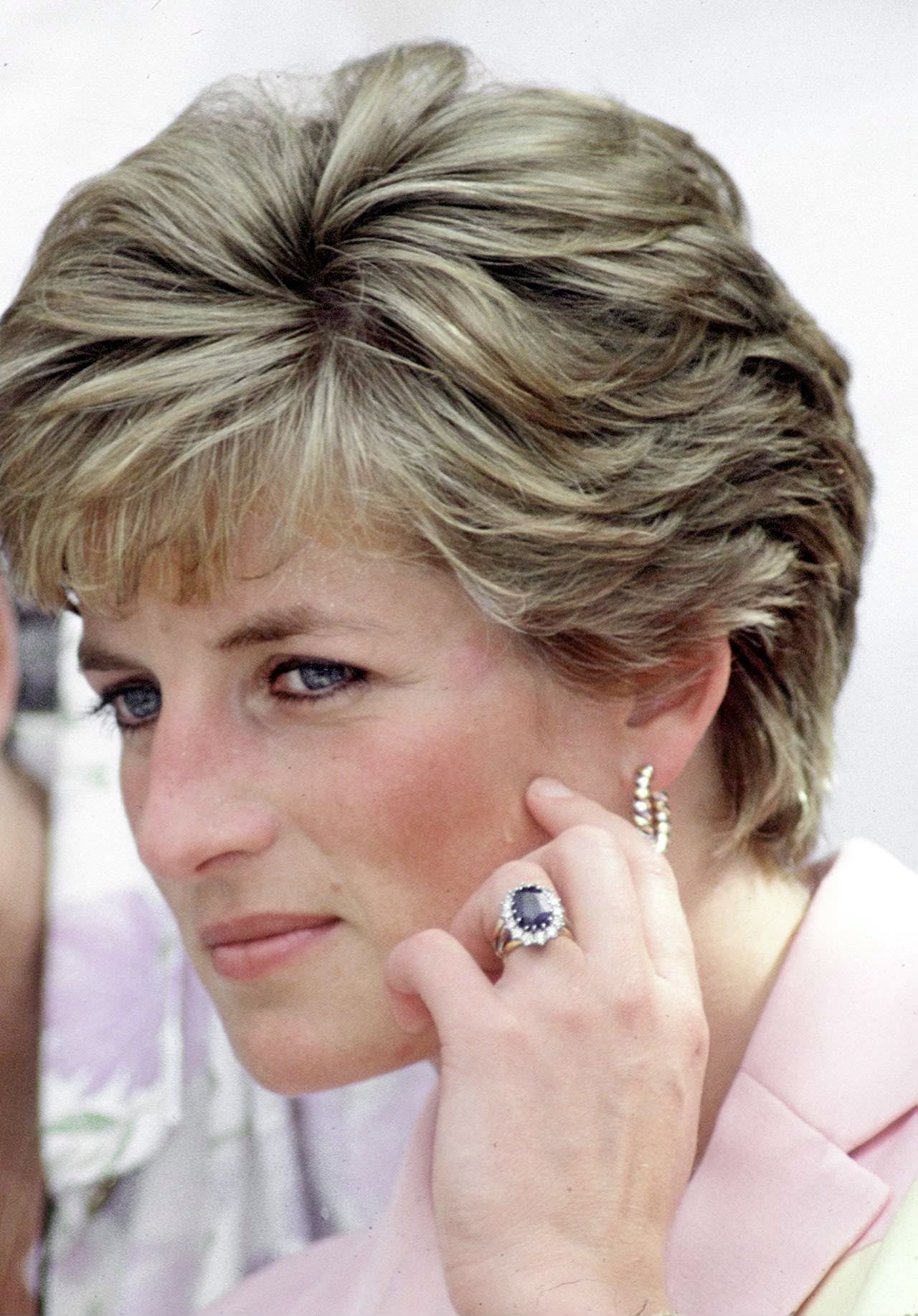 Princess Diana's engagement ring, which now belongs to the Duchess of Cambridge | Source: Getty Images