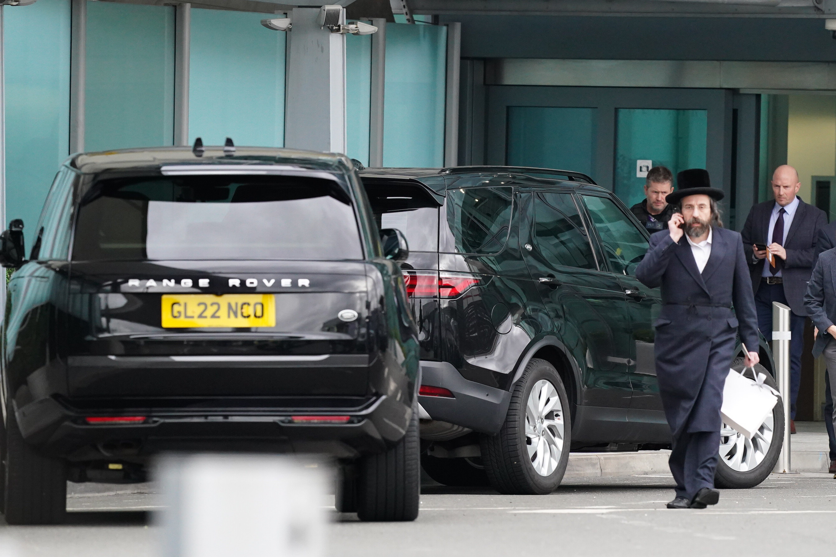 Two black SUVs outside the Windsor Suite at Heathrow Airport on February 6, 2024 in London, England. | Source: Getty Images