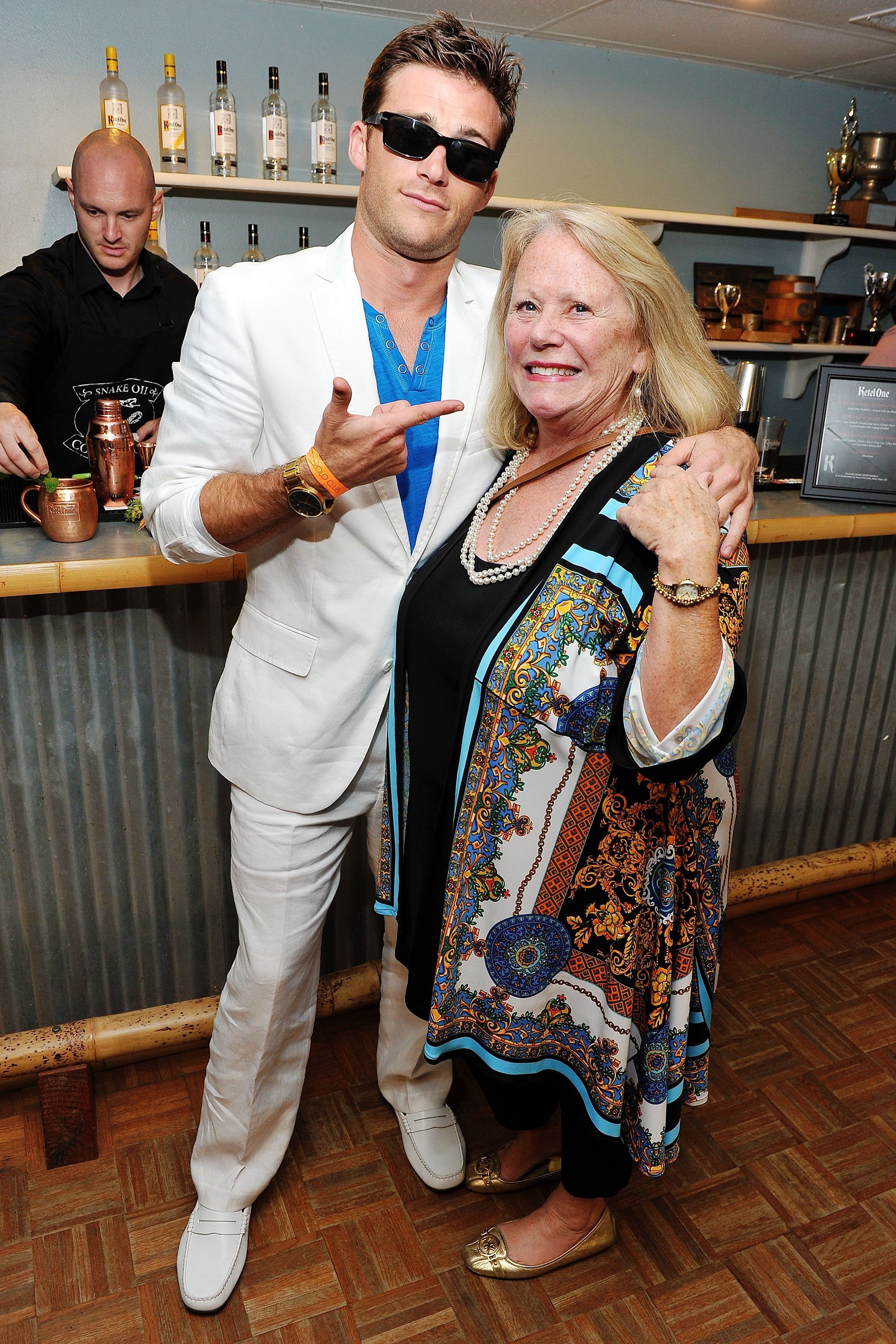 Scott Eastwood and Jacelyn Reeves attend Ketel One Vodka celebrates Scott Eastwood's 30th Birthday at the San Diego Polo Club on March 25, 2016 | Photo: GettyImages