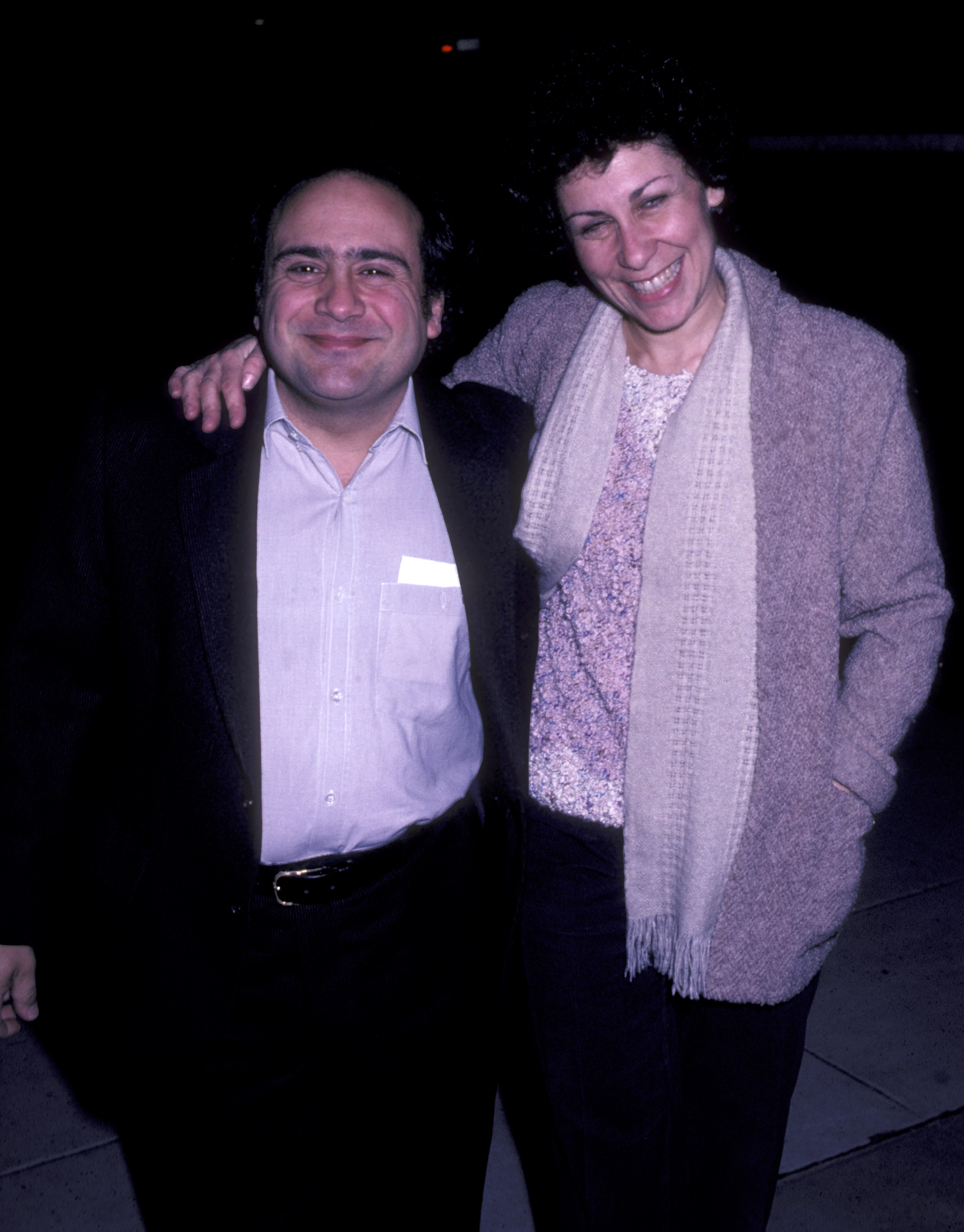 Danny DeVito and Rhea Perlman attend the premiere of "Don't Cry, It's Only Thunder" at the Academy Theater on January 14, 1982 in Beverly Hills, California. | Source: Getty Images