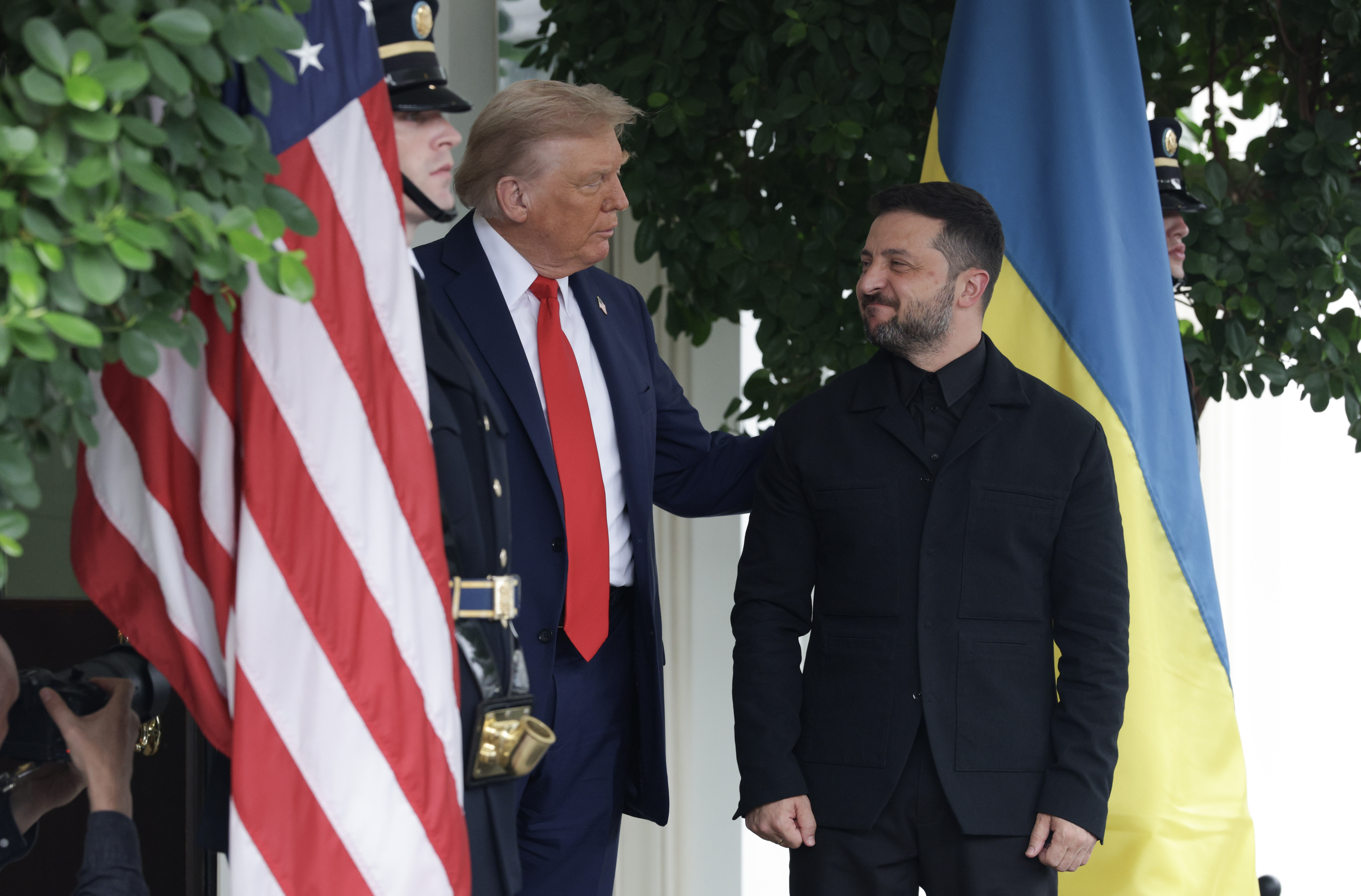 U.S. President Donald Trump greets Ukrainian President Volodymyr Zelenskyy at the White House in Washington, DC on August 18, 2025 | Source: Getty Images