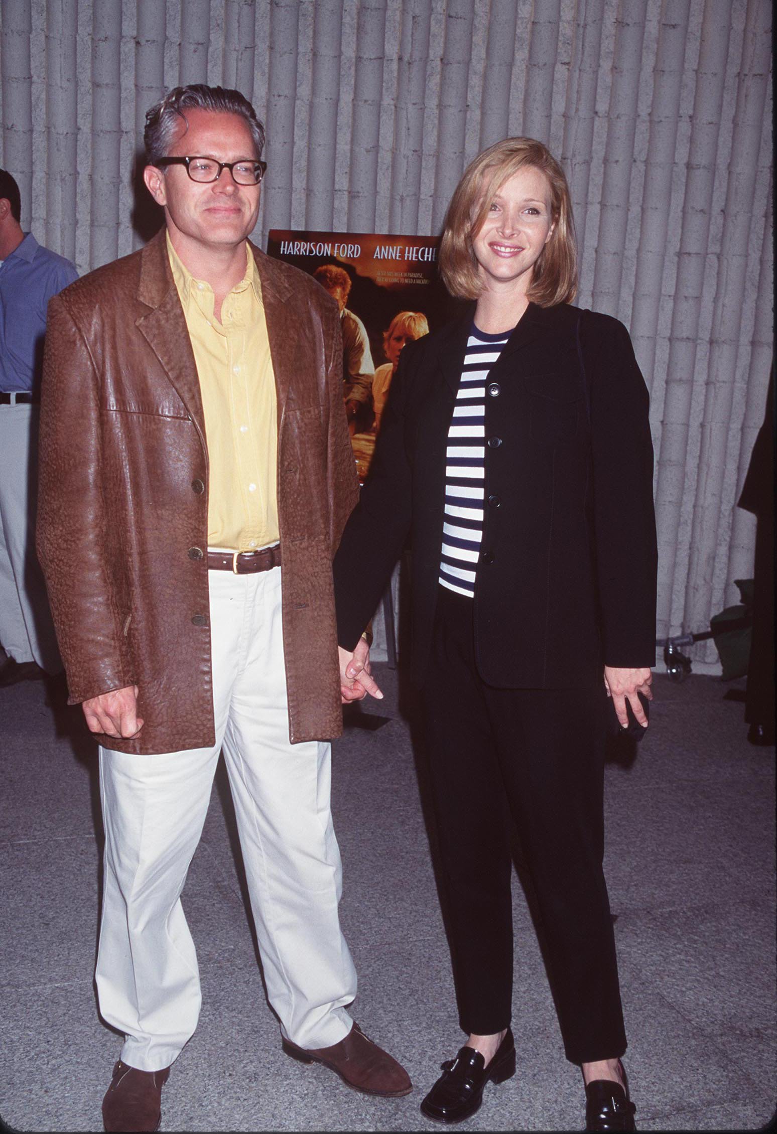 Lisa Kudrow and Michel Stern at the “Six Days & Seven Nights” Premiere in California. |  Source: Getty Images