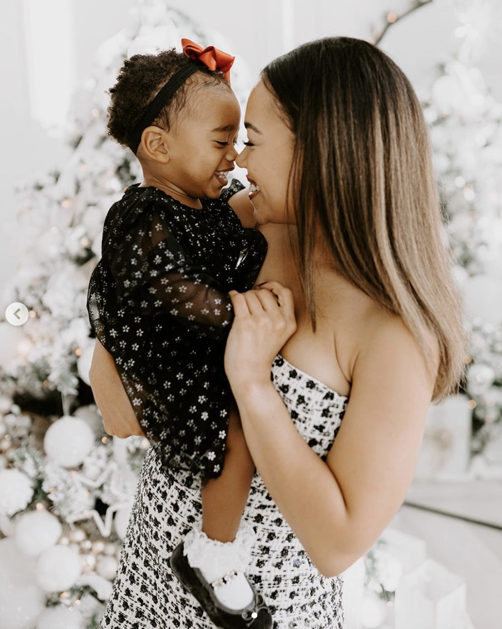 Amber Henry and her daughter Ivy Jai, as seen in a post dated December 4, 2022 | Source: Instagram/amberhenryy