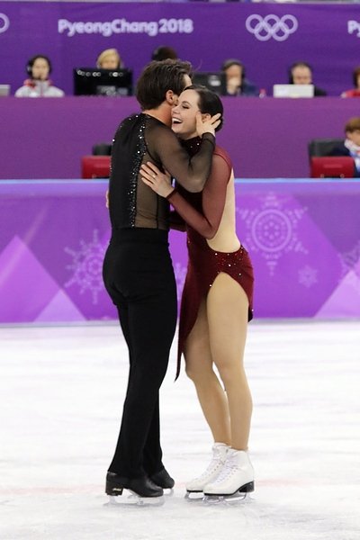 Tessa Virtue and Scott Moir during their free dance at 2018 Winter Olympics | Source: Wikimedia