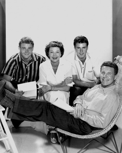  Actors and real life family The Nelsons (L-R David Nelson, Harriet Nelson, Ricky Nelson and Ozzie Nelson) pose for a publicity shot circa 1959 in Los Angeles, California | Photo: Getty Images
