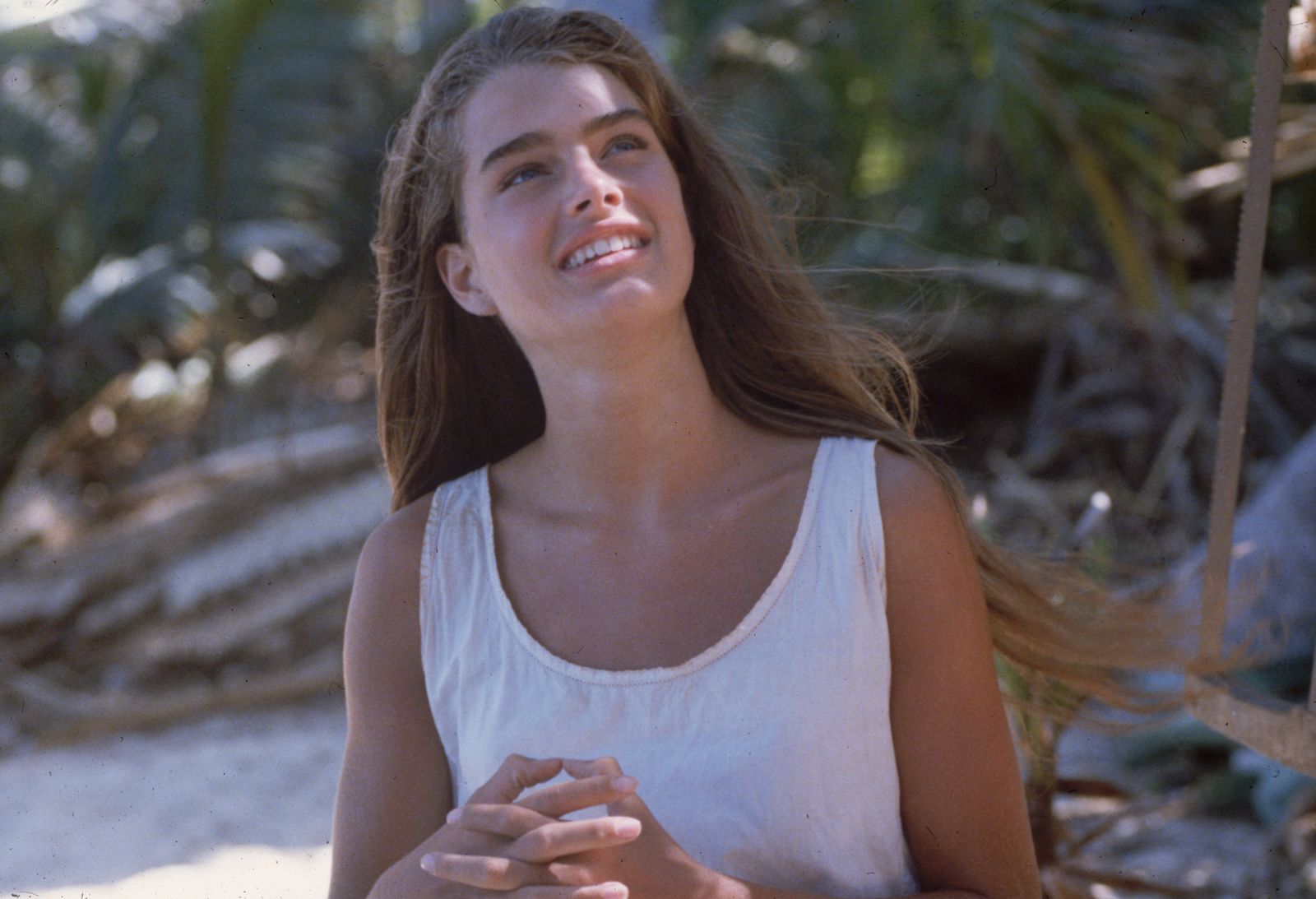 Brooke Shields plays the marooned Emmeline in the desert island adventure 'The Blue Lagoon'. | Photo: Getty Images