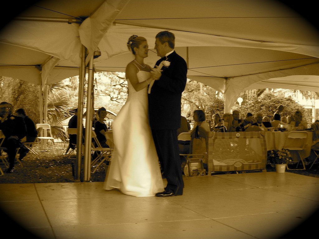 Baile de boda entre padre e hija. | Imagen: Flickr Baile de boda entre padre e hija. | Imagen: Flickr