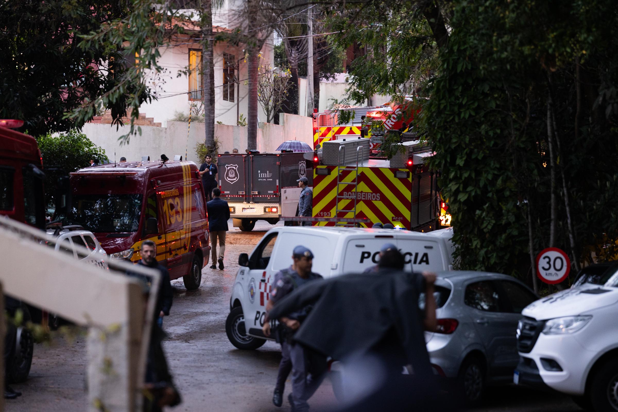 Security measures were taken after a commercial plane carrying passengers crashed in a residential area in Brazil's state of Sao Paulo, on August 8, 2024 | Source: Getty Images