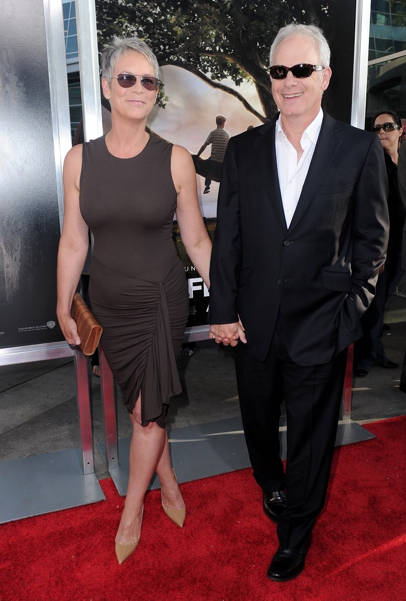 Jamie Lee Curtis and Christopher Guest on July 26, 2010 in Hollywood, California | Photo: Getty Images 
