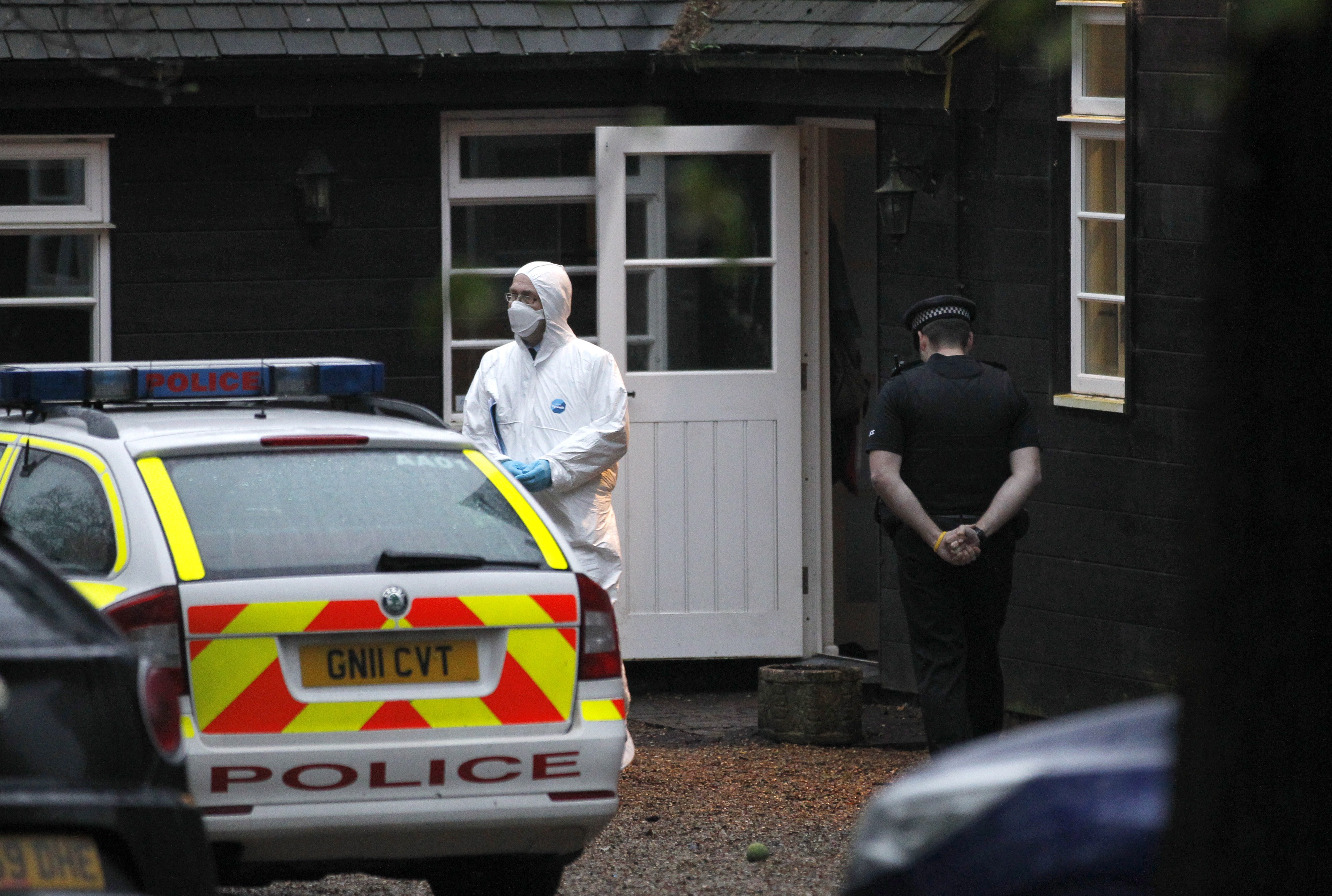 A police forensics officer outside the house of Peaches Geldof near the village of Wrotham in Kent, southern England, on 7 April 2014 where the 25-year-old had passed away earlier in the day. | Source: Getty Images