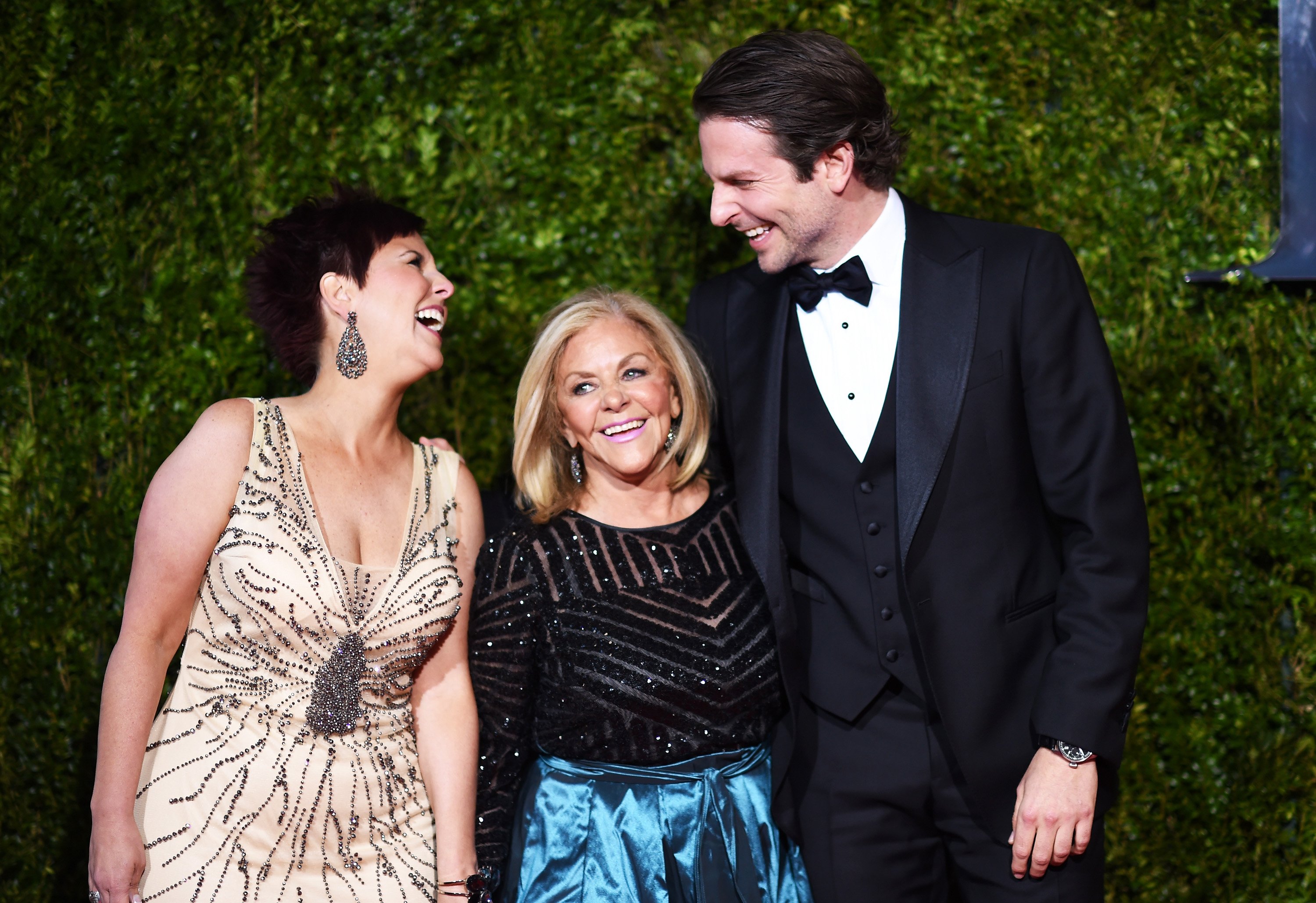 Bradley Cooper, Gloria Campano, and Holly Cooper on June 7, 2015 in New York City | Source: Getty Images