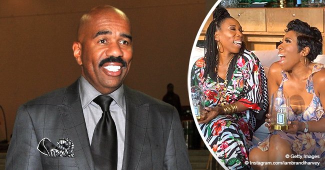 Steve Harvey S 38 Year Old Twin Daughters Karli And Brandi Stun In Bohemian Dresses In A Photo