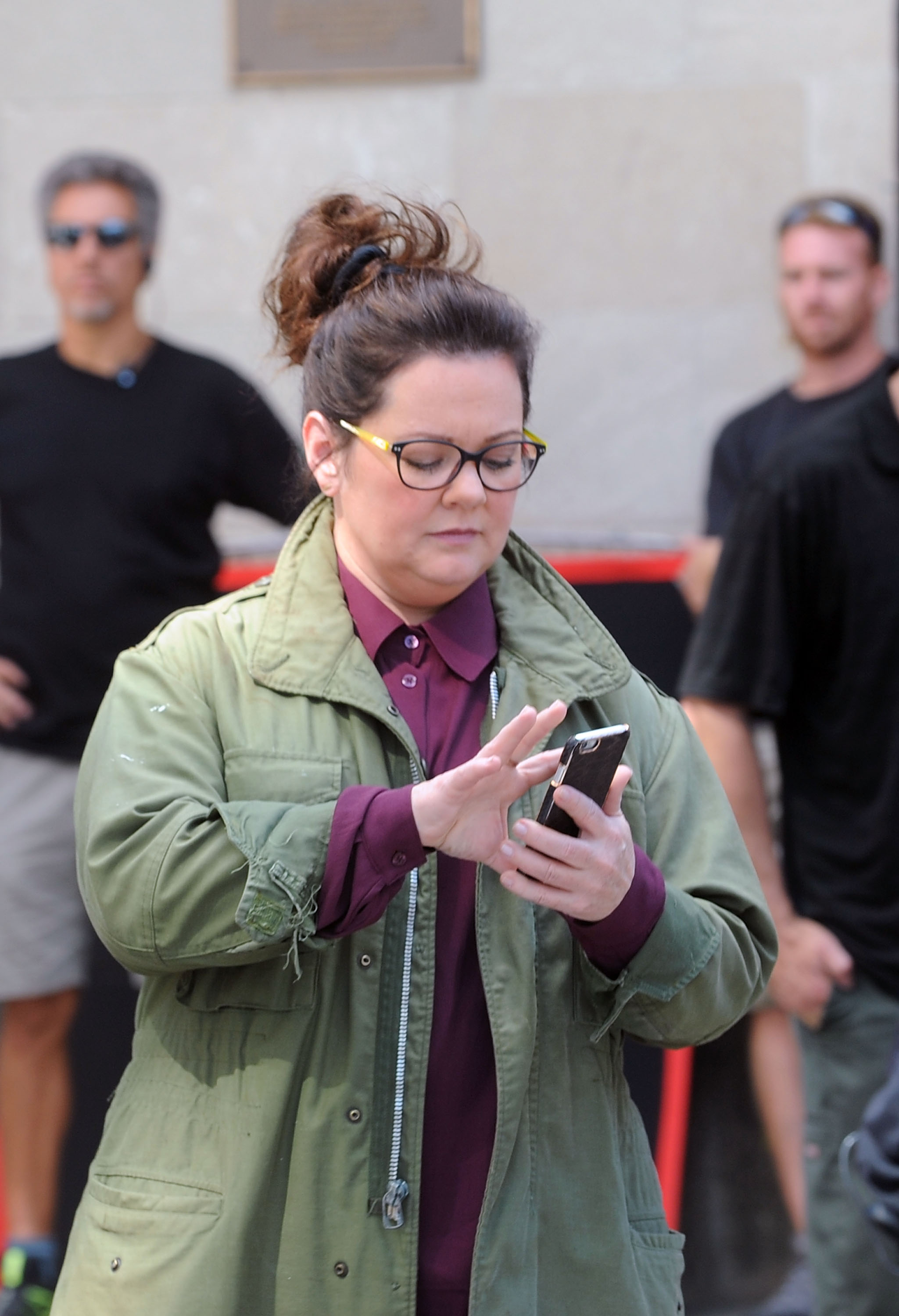 Melissa McCarthy on the set of 'Ghostbusters' on September 19, 2015 in New York City | Source: Getty Images