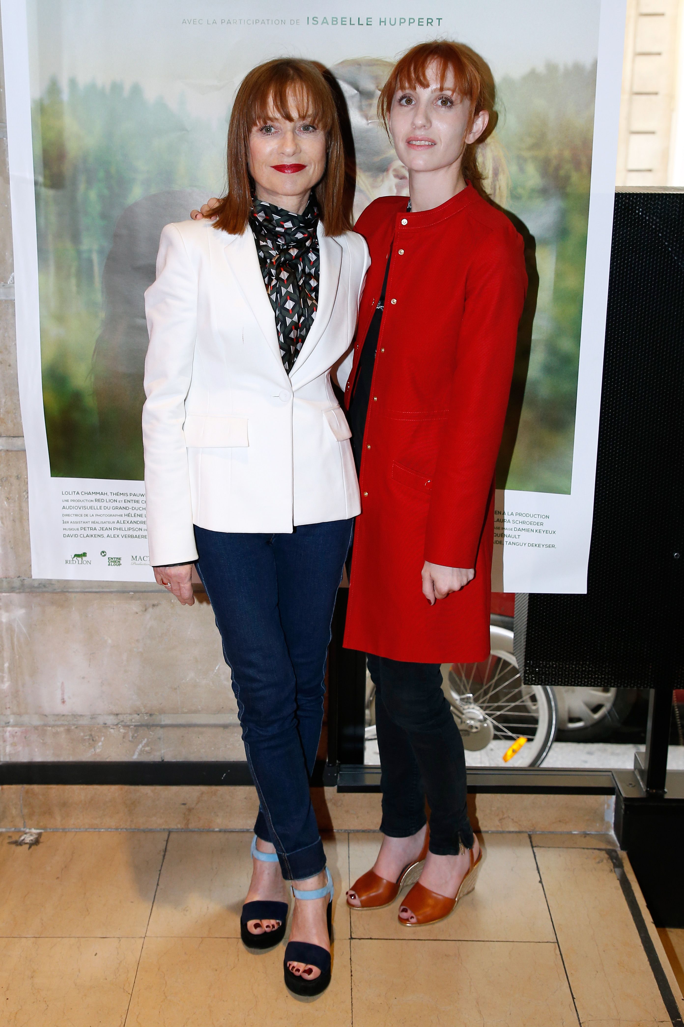 Les actrices Isabelle Huppert à l'Odéon de l'UGC le 29 juin 2017 à Paris, France. | Photo : Getty Images Les actrices Isabelle Huppert à l'Odéon de l'UGC le 29 juin 2017 à Paris, France. | Photo : Getty Images