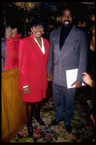  Singer Gladys Knight with husband, TV talk show host Les Brown | Photo: Getty Images