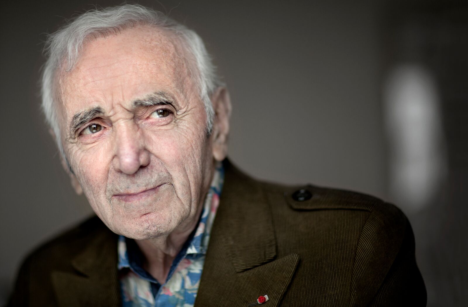 Le chanteur français Charles Aznavour photographié à Madrid, Espagne, le 26 avril 2015. | Photo : GettyImage