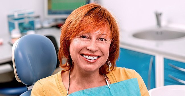 A dentist in clinic | Photo: Shutterstock