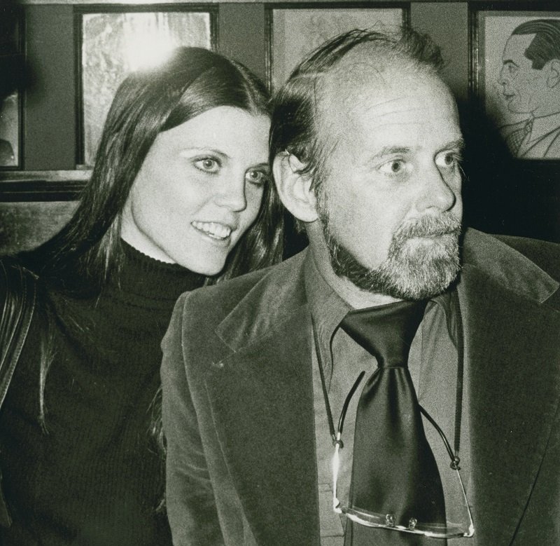 Ann Reinking and director Bob Fosse on January 26, 1975 at Sardi's Resaurant in New York City | Photo: Getty Images
