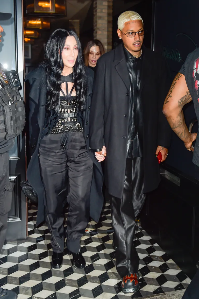 Cher et Alexander Edwards à Los Angeles, Californie | Source : Getty Images