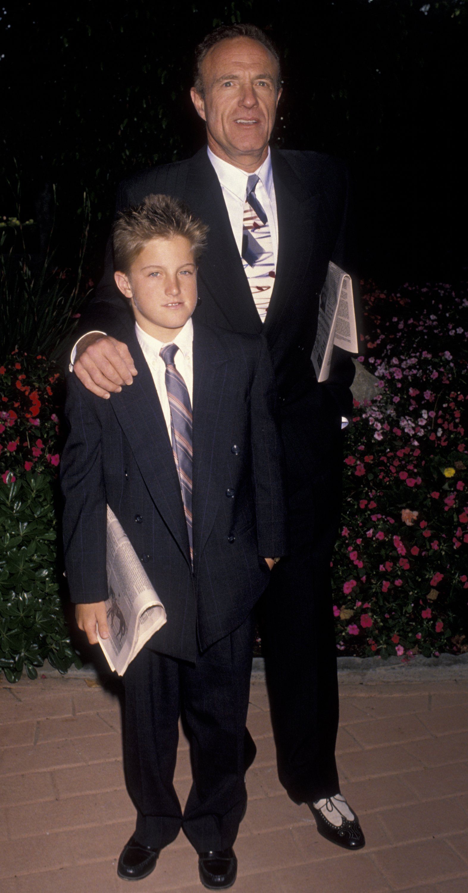 James and Scott Caan at Hollywood Stars Night Benefit Gala on June 22, 1990, in Hollywood, California. | Source: Getty Images