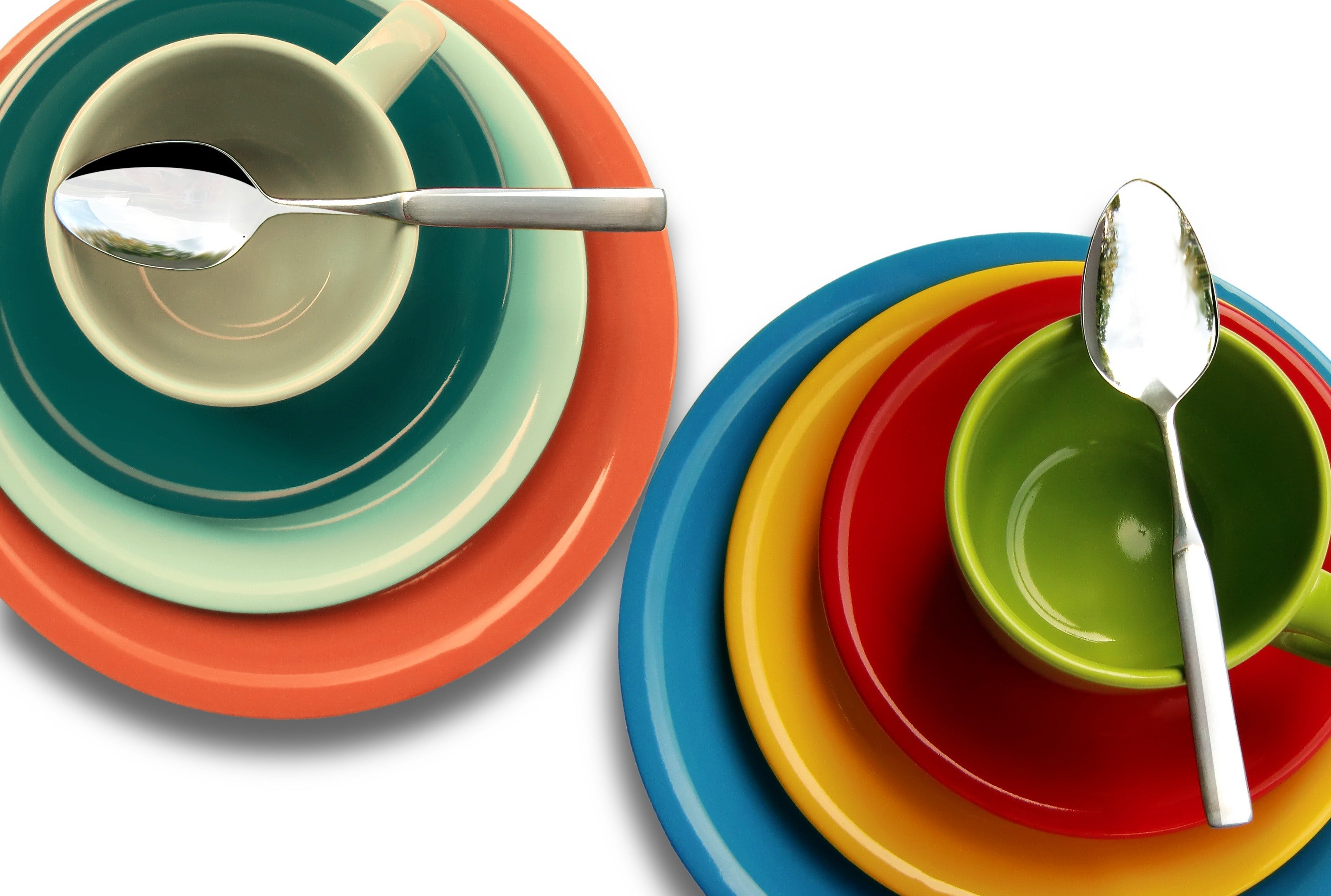 Pictured - A photo of colorful plates and cups | Source: Pexels 