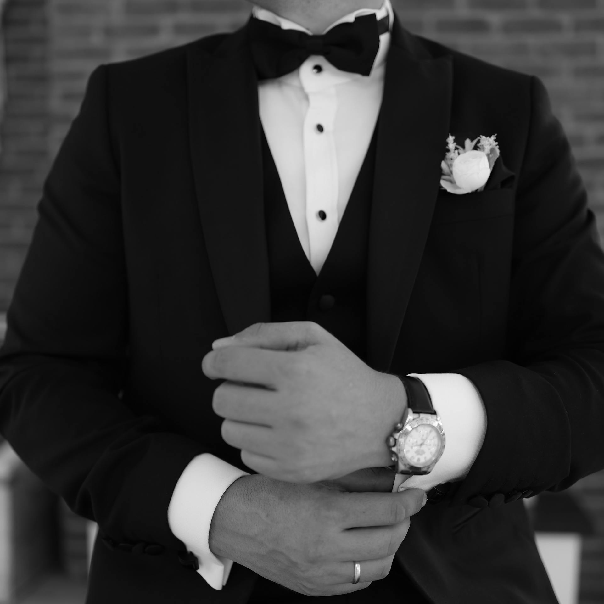 A groom at the altar | Source: Pexels