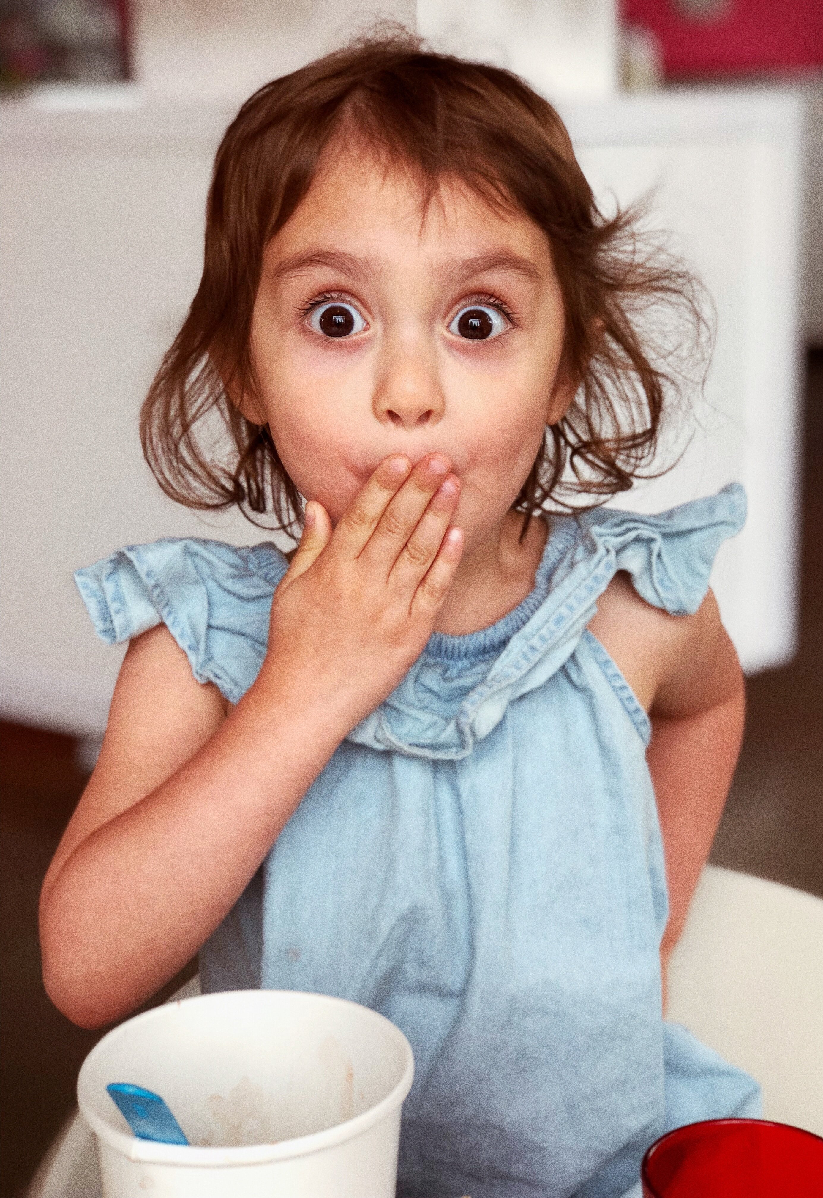 A surprised little girl | Source: Unsplash.com