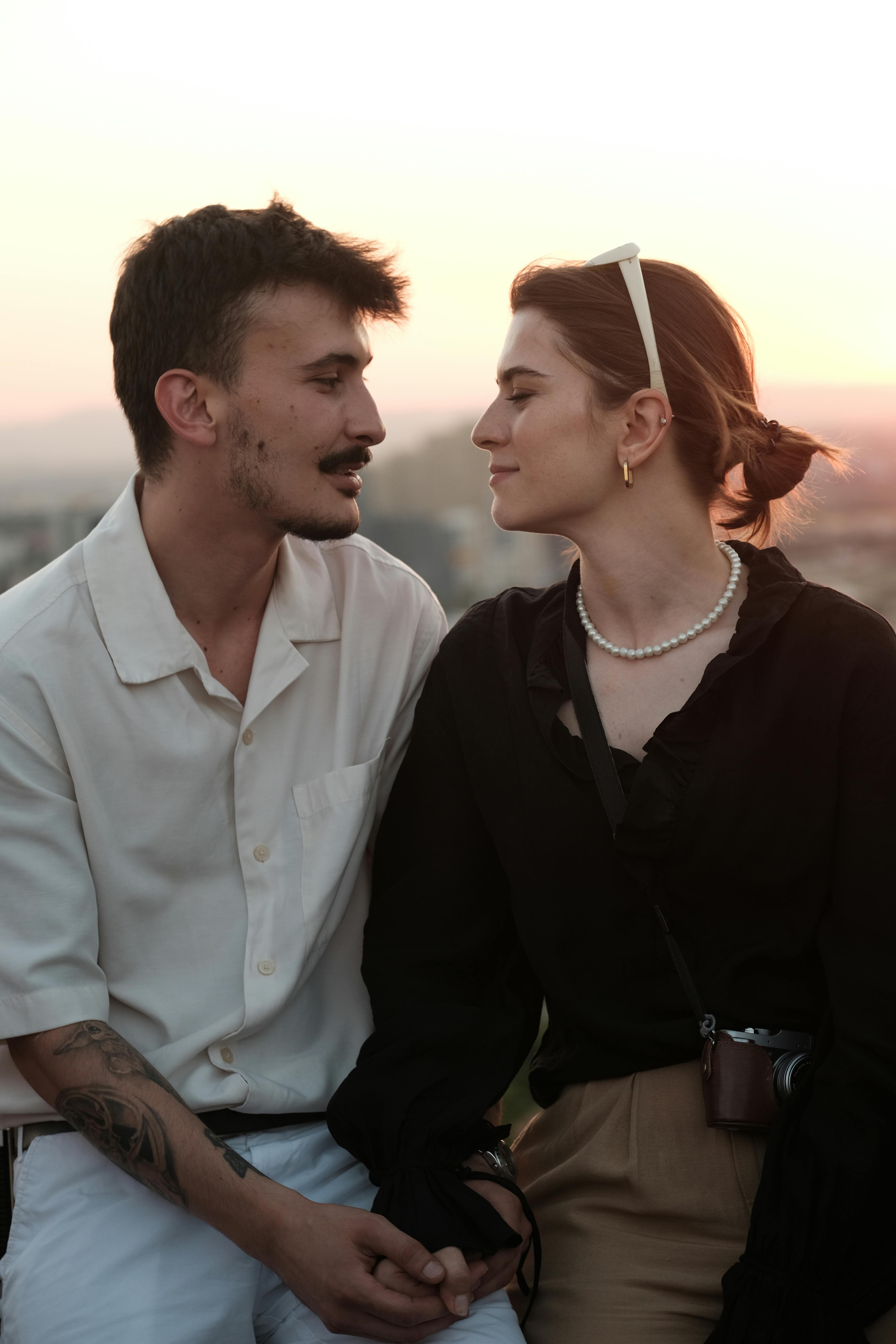 Experts say emotional healing can help build stronger future connections. | Source: Pexels
