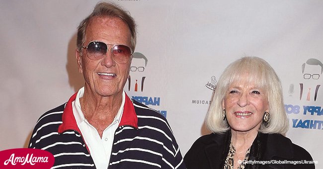 Legendary singer Pat Boone mourns the loss of his wife