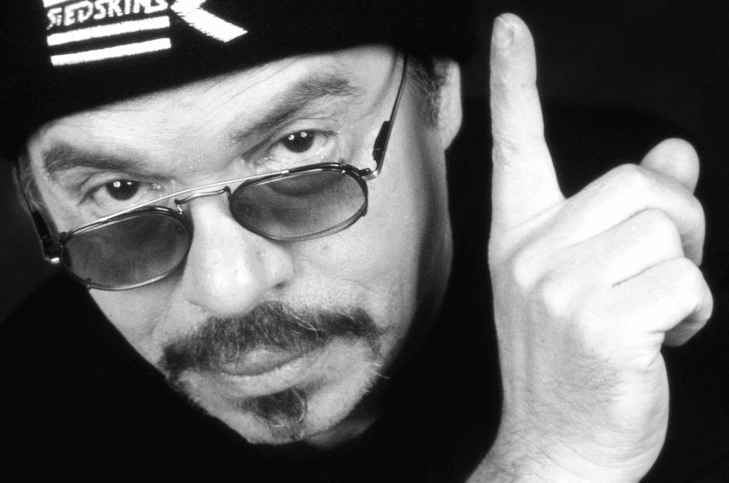 PARIS, FRANCE - 13/01/2000 : L'acteur Ticky Holgado pose lors d'une séance de portrait à Paris, France le 13/01/2000. | Photo : Getty Images PARIS, FRANCE - 13/01/2000 : L'acteur Ticky Holgado pose lors d'une séance de portrait à Paris, France le 13/01/2000. | Photo : Getty Images