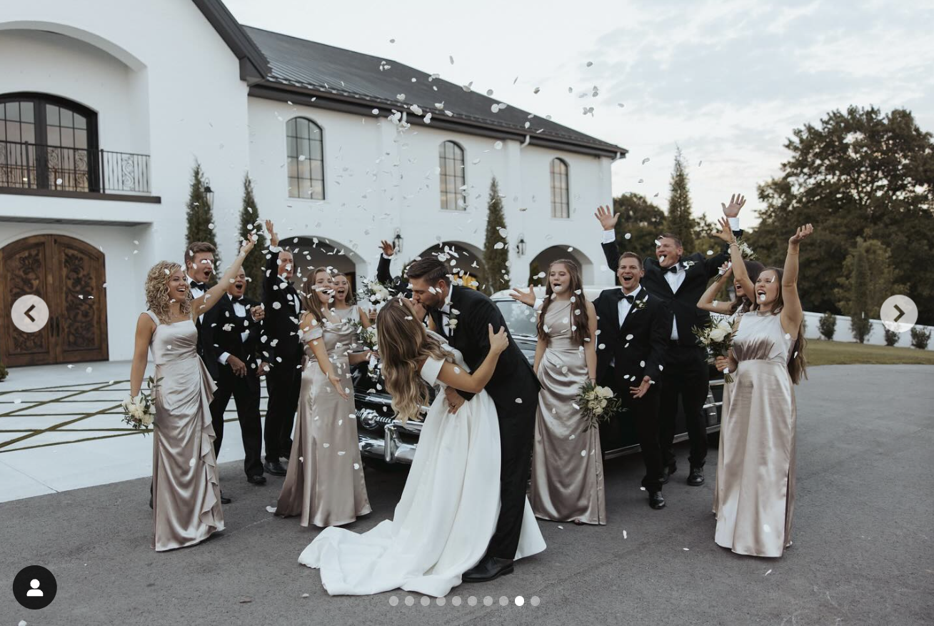 A clean exterior view of Jana Duggar and Stephen Wissmann's minimalist-inspired wedding venue, posted in August 2024 | Source: Instagram/janamduggar