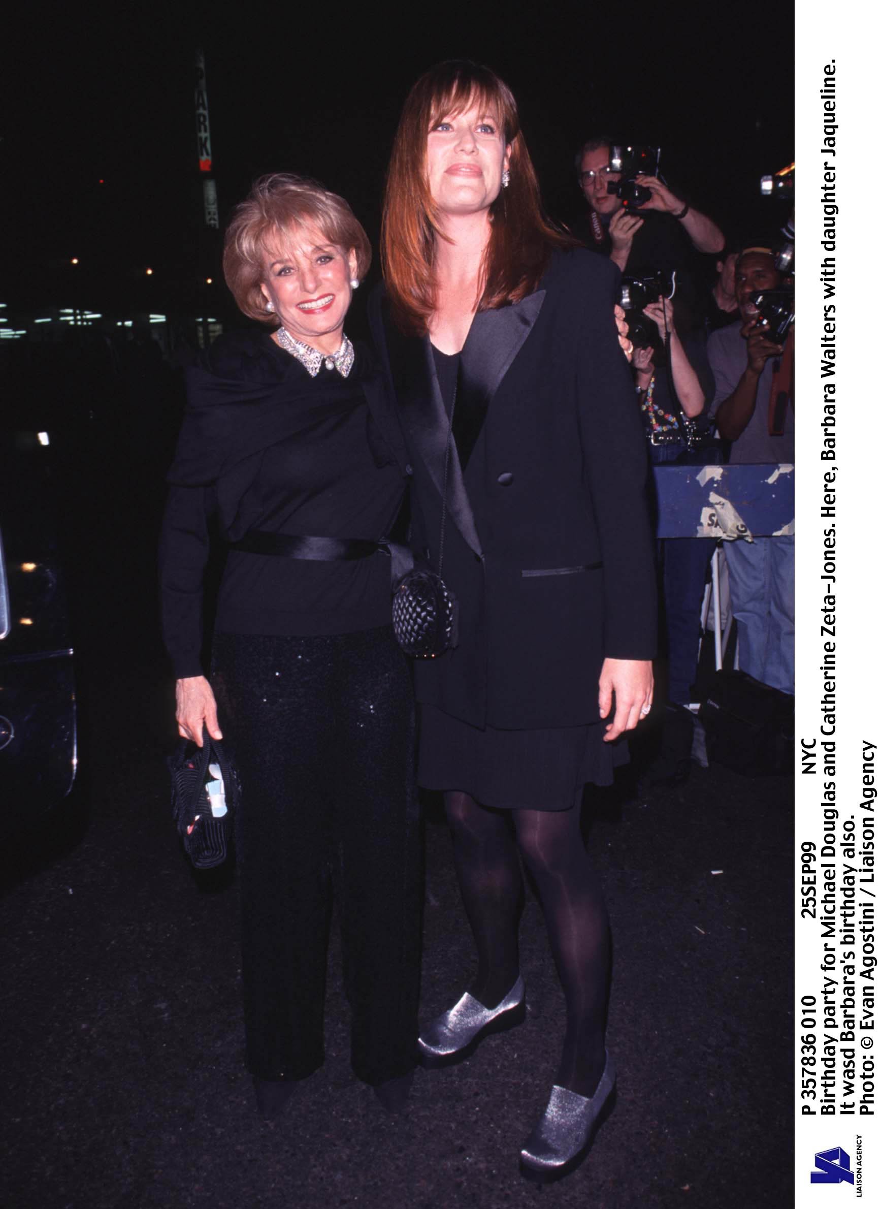 Barbara Walters and Jaqueline Guber attend Michael Douglas and Catherine Zeta-Jones' birthday party on September 25, 1999 in New York City ┃Source: Getty Images