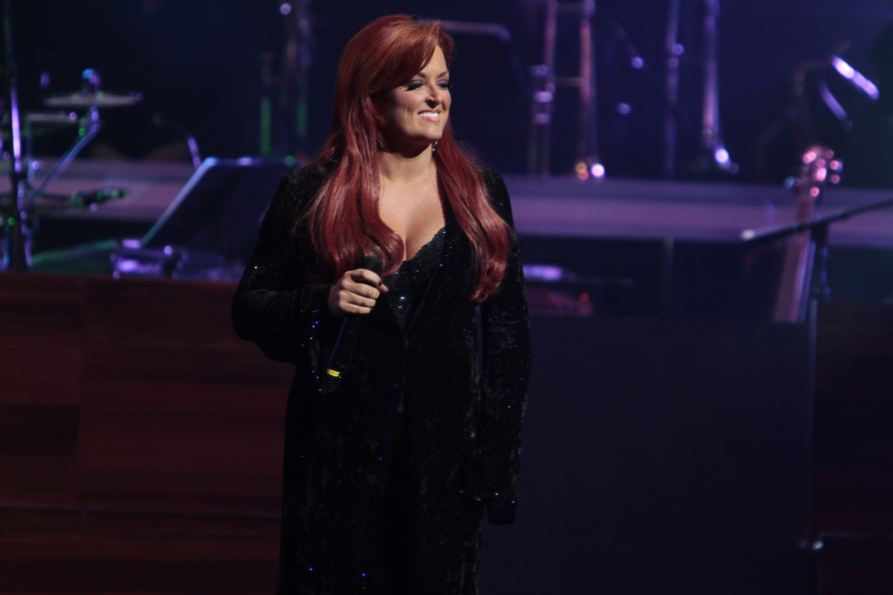 Wynonna Judd performs at Kenny Rogers: The First 50 Years on April 10, 2010, in Ledyard, Connecticut. | Source: Rahav Segev/WireImage/Getty Images