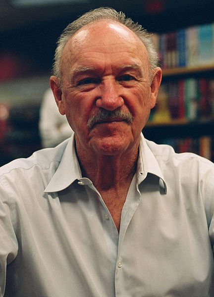 Gene Hackman at a book signing in June 2008. | Source: Wikimedia Commons