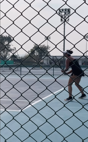 Radhika Yadav playing tennis, from a clip posted by her best friend, Himaanshika Singh Rajput, on July 12, 2025 | Source: Instagram/himaanshika