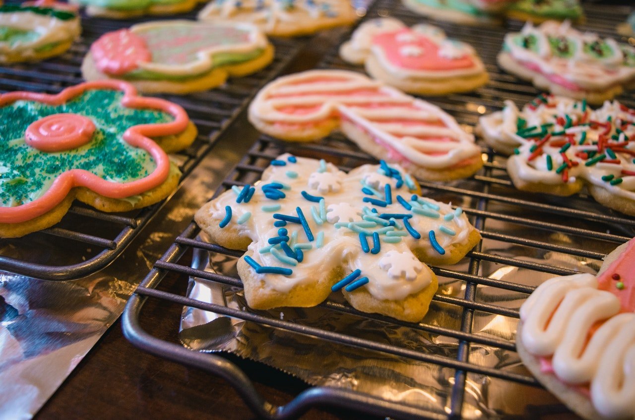 They decorated cookies together. | Source: Pexels