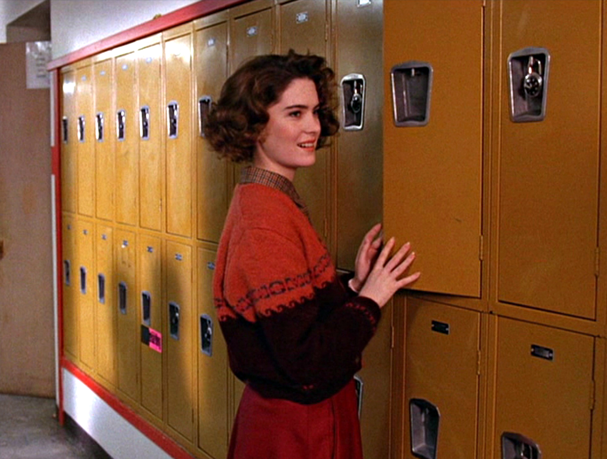 A still from "Twin Peaks" featuring the actress as Donna Hayward circa 1990. | Source: Getty Images