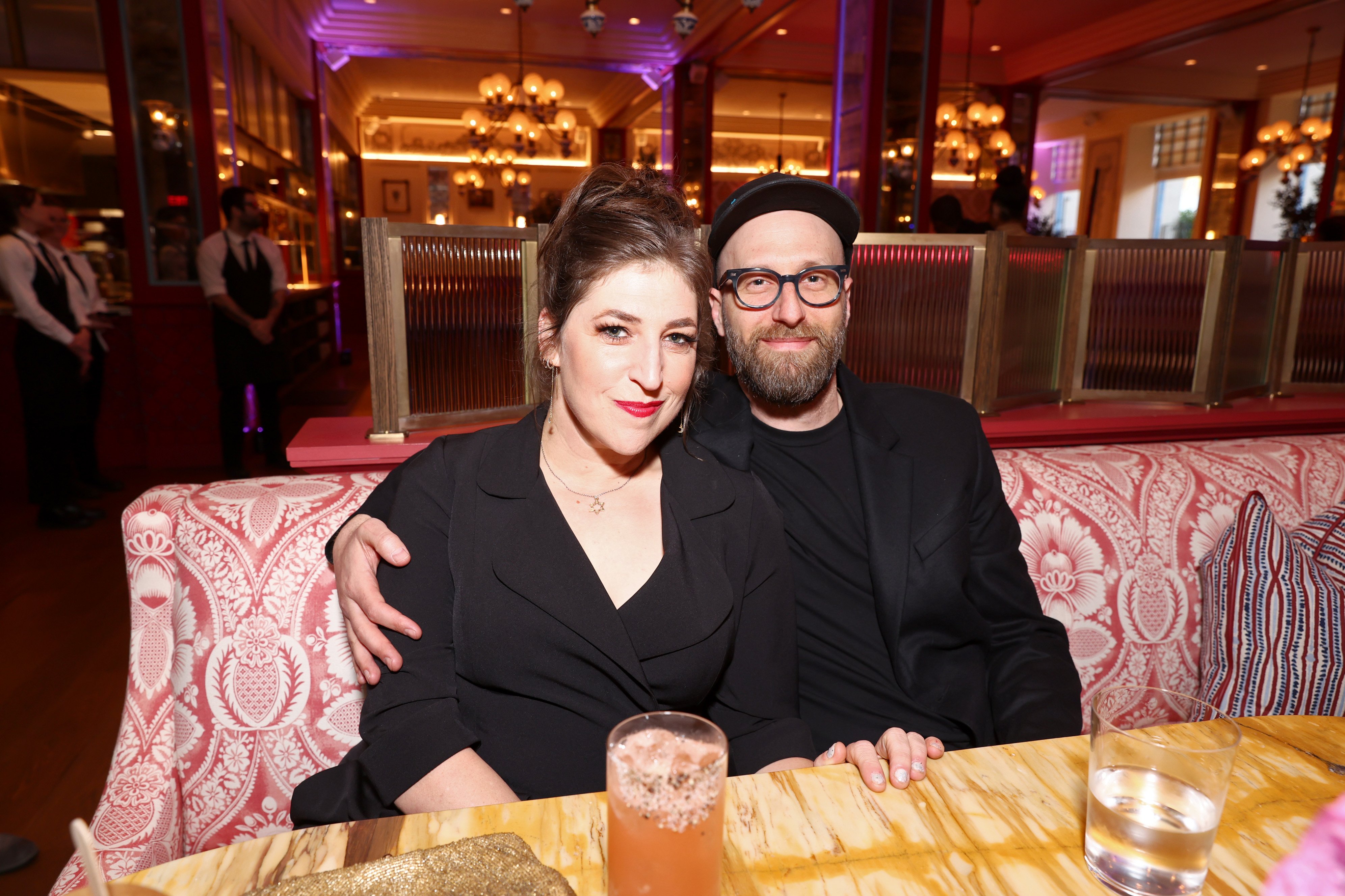 Mayim Bialik and Jonathan Cohen at the Vanity Fair and Lancôme Celebrate The Future Of Hollywood event on March 24, 2022 | Source: Getty Images