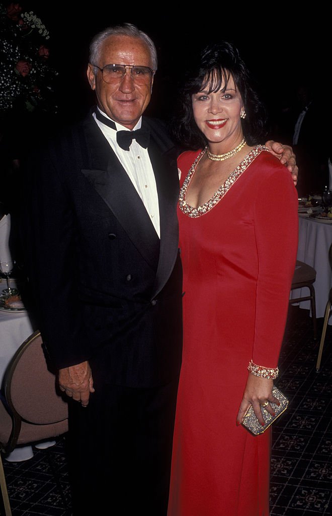 Don Shula and Mary Anne Stephens attend Don Shula Celebrity Classic Golf Tournament Dinner on February 25, 1994 at the Fountainbleau Hilton Hotel in Miami, Florida | Photo: GettyImages