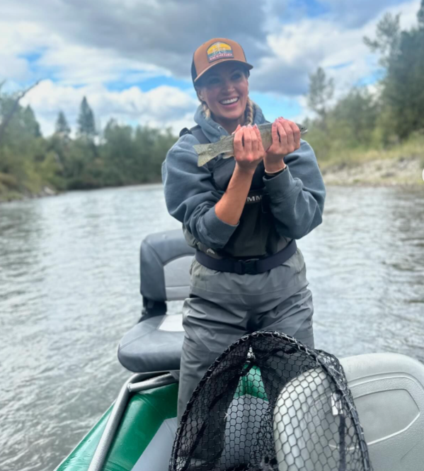 Carrie Underwood enjoys a fishing trip in Montana, dated September 14, 2024 | Source: Instagram/carrieunderwood